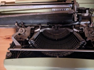 Schreibmaschine  Bild 1