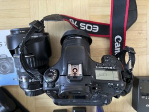 Canon EOS 7D, Objektive, Ladegerät, extra Zubehör, guter Zustand Bild 2