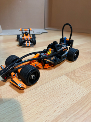 Lego Technik Autos Bild 2