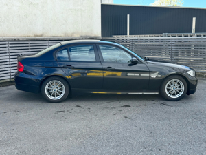 BMW 320i Bild 6