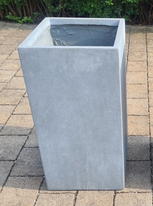 1 Stück Pflanzenkübel - Pflanzentopf 70x35x35cm Grau (Betonschleier-Optik)  