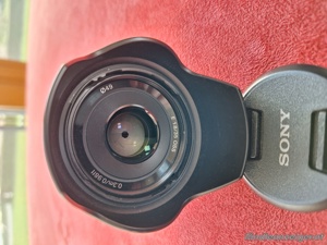 Objektiv Sony SEL-35F18 Standard-Objektiv Festbrennweite, 35 mm, F1.8, APS-C Bild 1