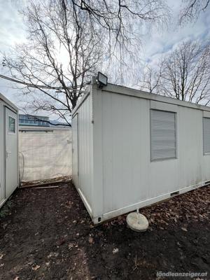 Büro oder Lager Container mit Klimagerät