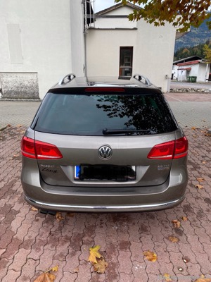 Verkaufe VW Passat Variant Highline