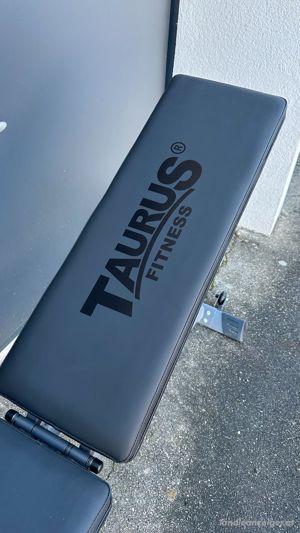 Taurus B900 Hantelbank Bild 3