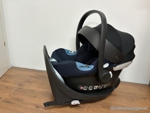 Cybex Babyschale mit Base