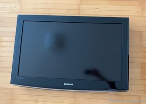 Samsung 32-Zoll-HD-Ready-LCD-Fernseher LE32A457C1D