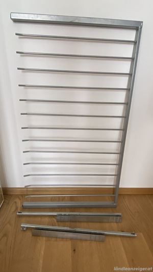 Neuwertiger Kleiderschrank IKEA PAX, zweitürig, 1 m. breit Bild 2
