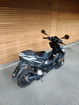 Yamaha Aerox 50ccm Bild 2
