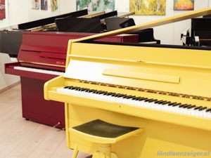 Hochwertiges Sautes Klavier in Gelb. Einzelstück ! Kostenlose Lieferung in ganz Vorarlberg (*) Bild 12
