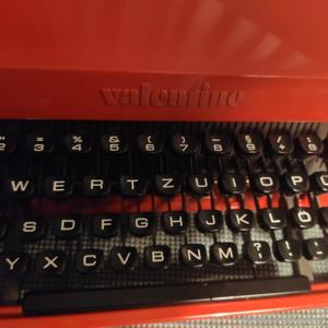 Schreibmaschine Valentine OLIVETTI Bild 4