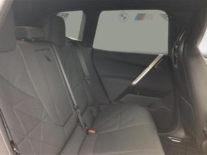 BMW iX xDrive40  Bild 9