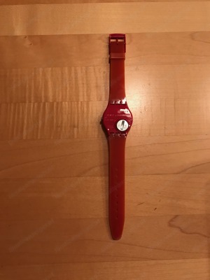 Swatch Kult-Armbanduhr, rot, Batterie leer Bild 2