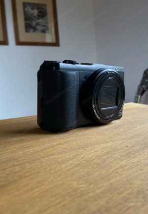 SONY DSC-HX50V Digitalkamera mit 30-fach optischen Zoom! Bild 1