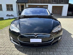 Tesla Model S Bild 3