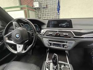 BMW 7er Bild 8