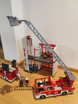 Playmobil Feuerwehr  Bild 2