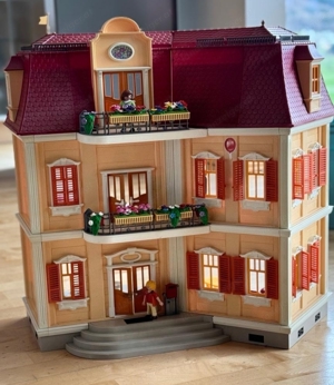 Playmobil Haus Villa mit viel Zubehör  Bild 2