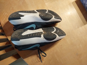 2 Paar Nike Schuhe Gr.40 Bild 10