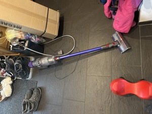 Dyson v11 absolute extra