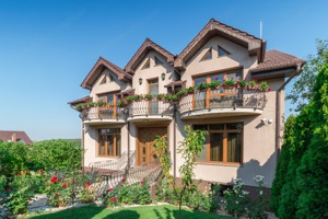 Exclusive Villa in Oradea, Romania Bild 4