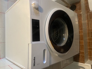 Verkaufe Miele Waschmaschine W1 8kg  Bild 1