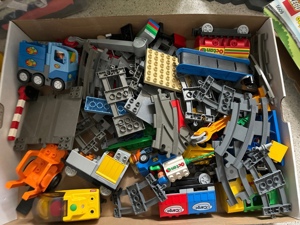Lego (duplo) Zug mit Motor Bild 2