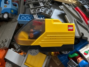 Lego (duplo) Zug mit Motor Bild 4