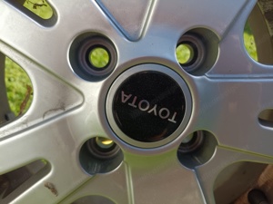 Alufelgen Toyota Aygo ab.Bj.2012 Bild 1