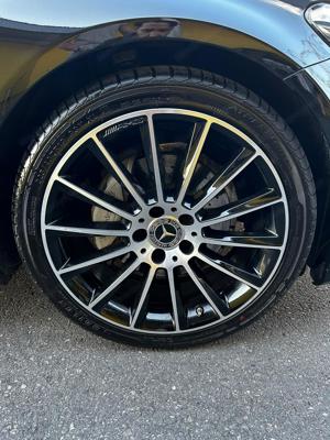 Mercedes Benz Amg Felgen mit neuen Reifen Bild 1