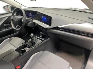 Opel Astra Business Edition 1.2 Turbo 110 Navi Klimaaut SH... Bild 9