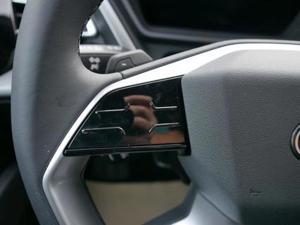 Audi Q4 e-tron 40 * ANSCHLUSSGARANTIE NAVI MATRIX-LED STANDKLI... Bild 4