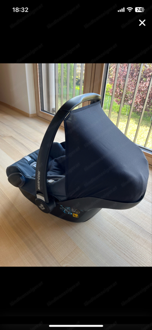 Maxi Cosi Babyschale inkl. Neugeboreneneinsatz