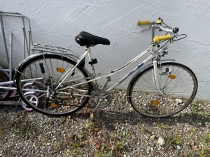 Fahrräder 2 mal KTM, City 3000 , Holländerrad  Bild 10