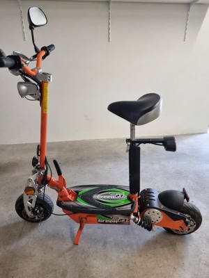 E- Scooter Green 23,  600W, 200 Ah-Lithium-Akku, faltbarer mit Sitz wie neue Bild 1