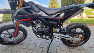 Rijeu MRT 50 cm3 black edition Supermoto