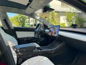 Tesla Model 3 Bild 4