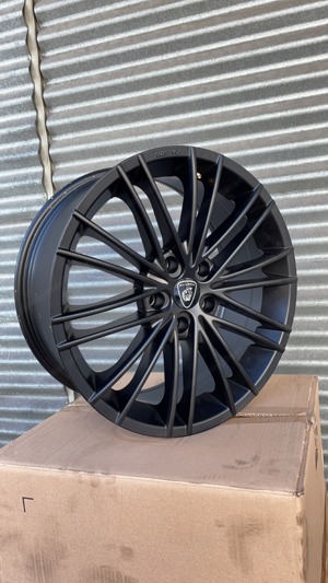 *4x* 18 Zoll Felgen 5x115