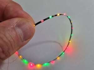 winzige Miniatur LED-Lichterkette in H0
