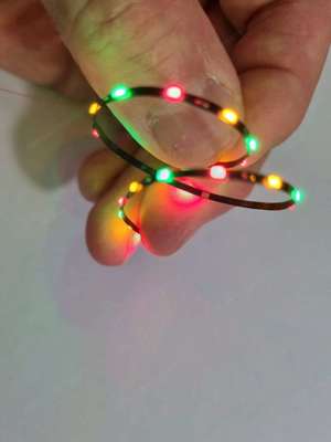 Miniatur LED - Lichterkette mit winzigen LED s in H0 - gratis Versand Bild 5