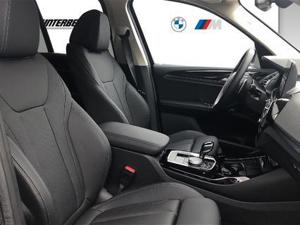 BMW X3 xDrive20i G01 Bild 9