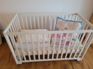 Baby-Bett 120 x 60 cm Liegefläche