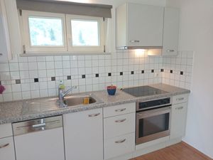 2 Zimmer Wohnung mieten in Reuthe mit Einbauküche, Balkon, .. ganzjahres Ferienwohnung Singel, Paar Bild 2