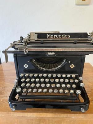 Mechanische Schreibmaschine Mercedes