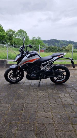 KTM Duke390