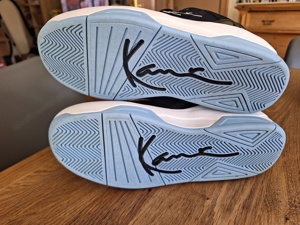 Karl Kani Sneakers wie neu