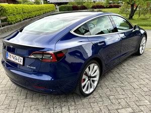 Tesla Model 3 Performance Bild 8