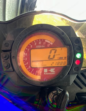 Kawasaki Z1000 Bild 3
