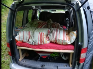 Camping Ausbau fur VW Caddy Bild 1