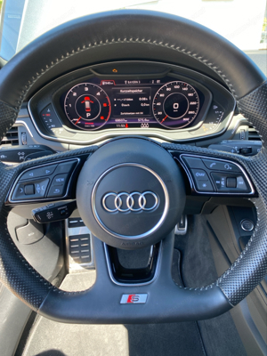 Audi A4 Avant 2,0 TDI quattro Sport S-tronic Kombi   Family Van Bild 8